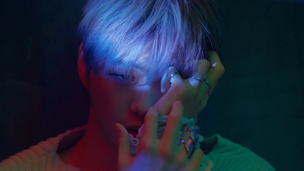 Kang Daniel ist zurück mit seiner neuen digitalen Single ''PARANOIA''! Der aus ''Produce 101 (Season 2)'' und WANNA ONE bekannte Solo-Künstler begeistert mit seinem neuen fulminanten Song >> OTAJI | #KangDaniel #강다니엘 #News #KPop #KONNECT #Korea #Musik