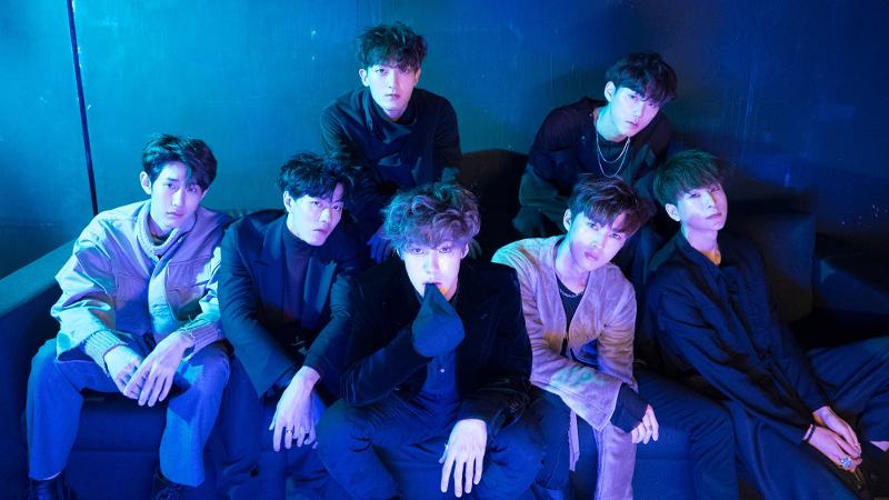 Die südkoreanische Boyband VAV kommt mit ihrer 